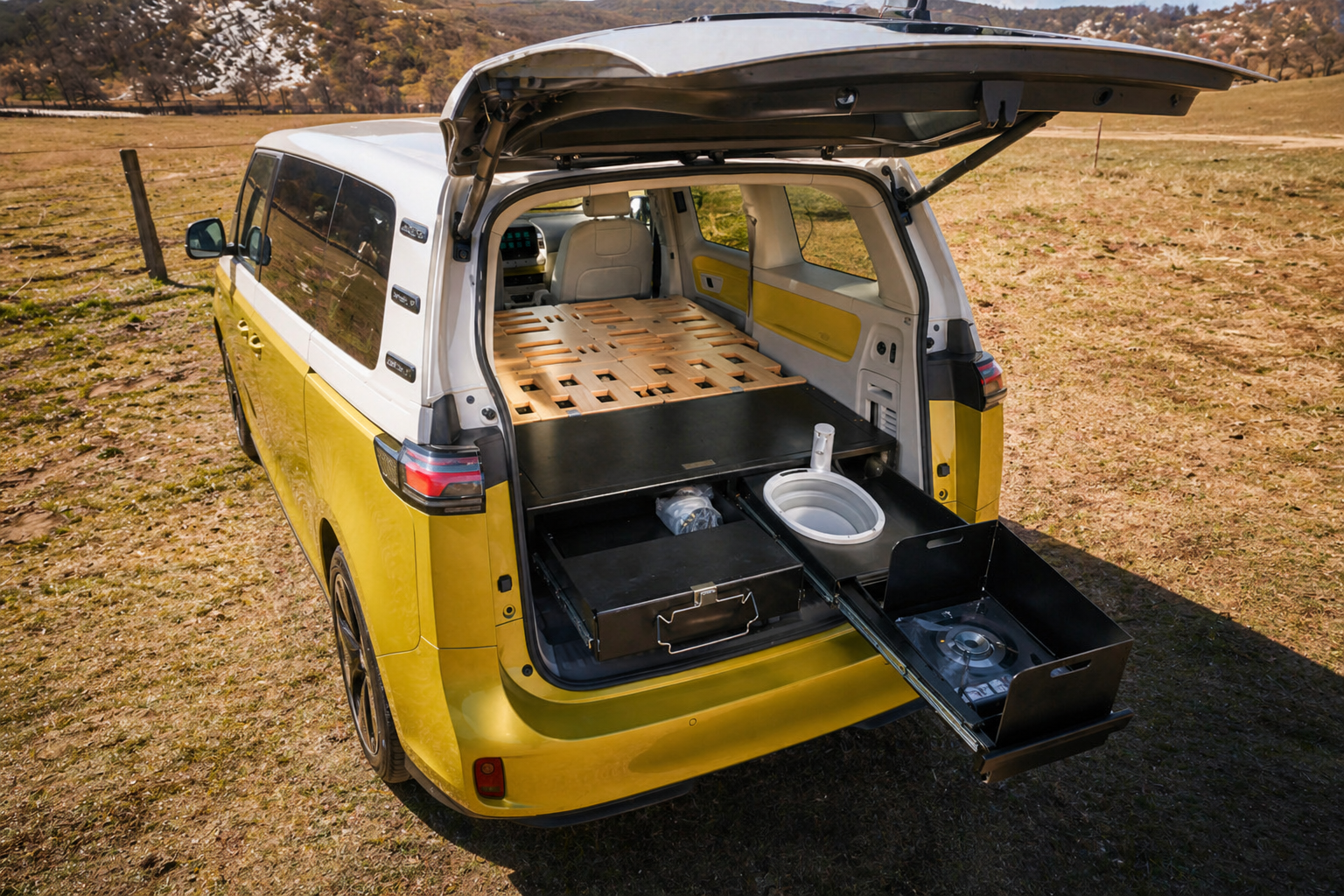 Camper box til VW ID Buzz – seng og køkken i bilen