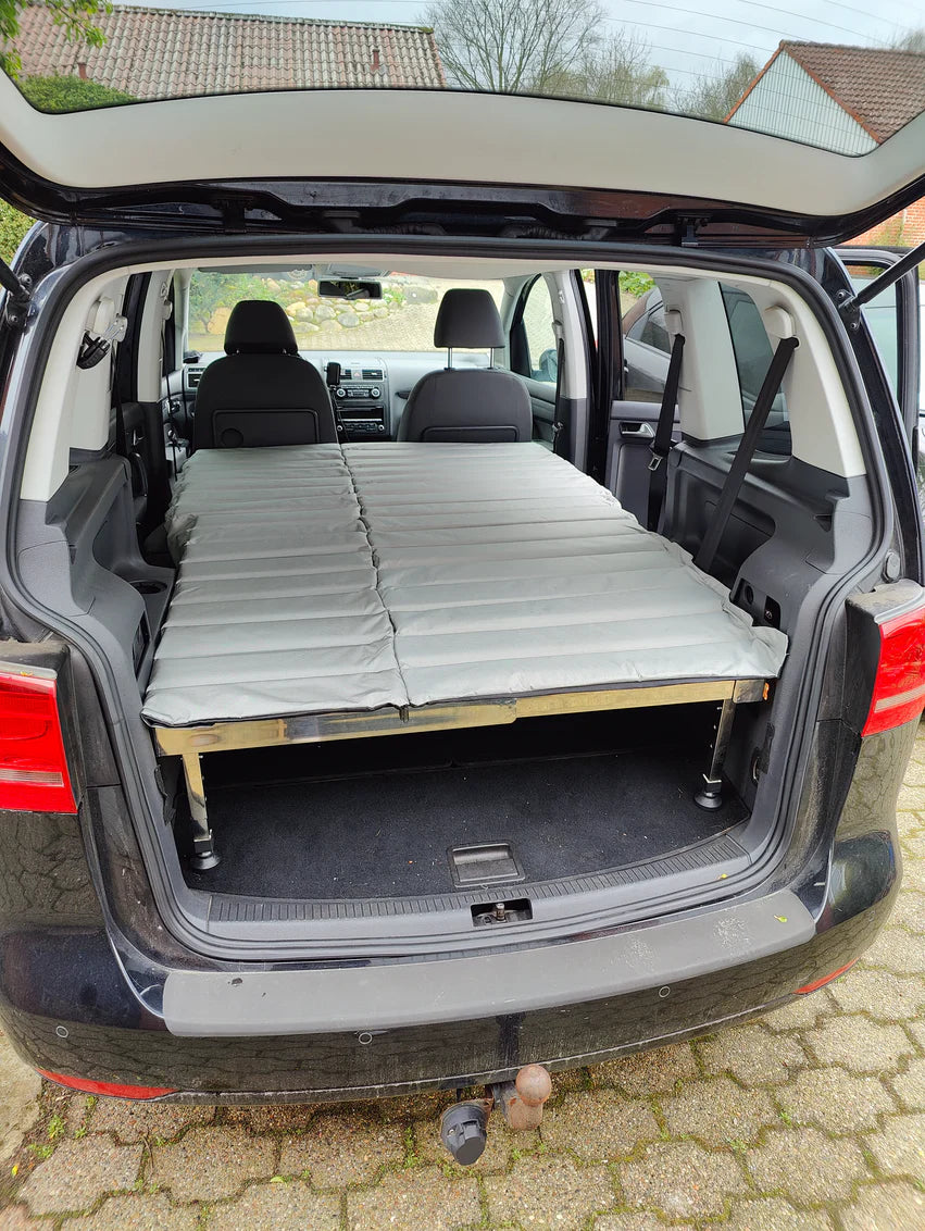 CampBoxi Unifit - Smart justerbar sengeramme til hverdagsbilen