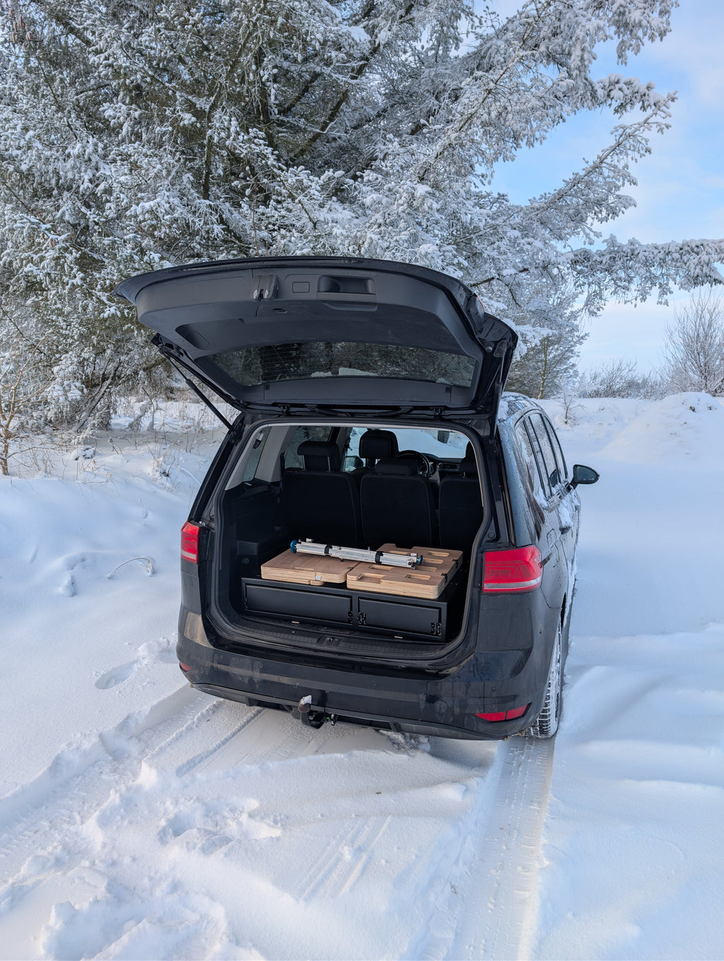 CampBoxi Kitchenfit - Alt-i-ét Camper Box til hverdagsbiler