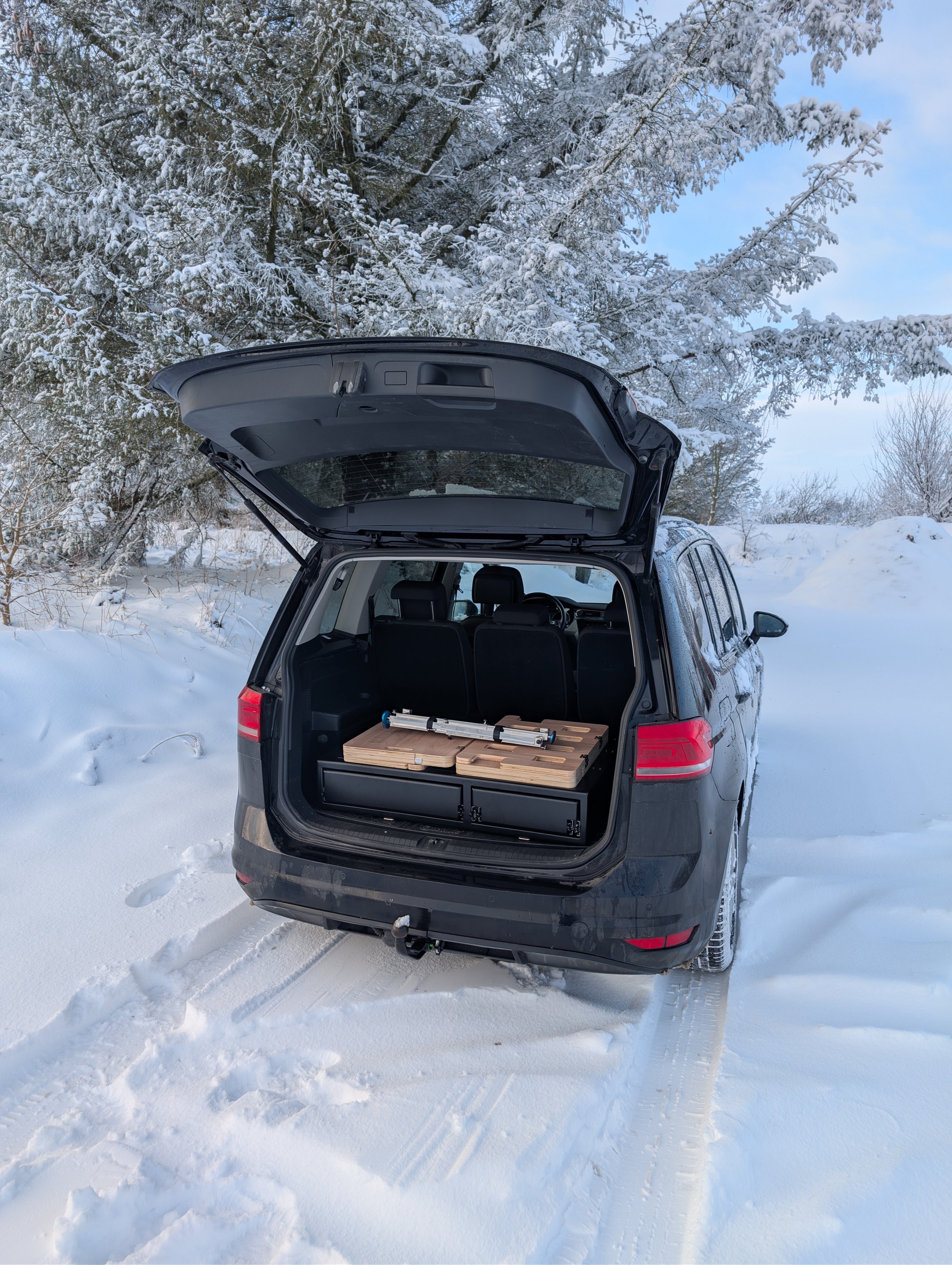 CampBoxi Kitchenfit - Alt-i-ét Camper Box til hverdagsbiler