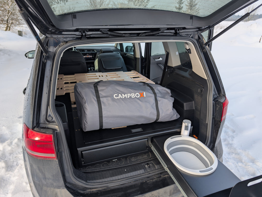 CampBoxi Kitchenfit - Alt-i-ét Camper Box til hverdagsbiler