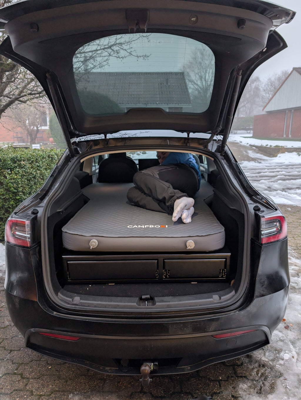 CampBoxi Kitchenfit - Alt-i-ét Camper Box til hverdagsbiler